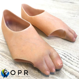 prothèse esthétique en silicone pour doigts de pieds coupés ou malformation nos nos cabinets d'orthopédie près de Saint -Lo et Rennes