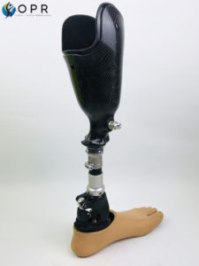 prothèse de jambe confortable avec double fut pour le confort du moignon en bretagne a rennes et a avranches en normandie