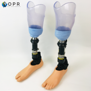 Système Harmony Ottobock sur des prothèses d’essai bilatérales tibiales