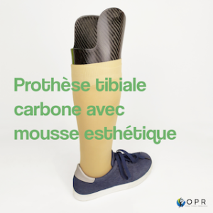 Prothèse en carbone avec mousse esthétique